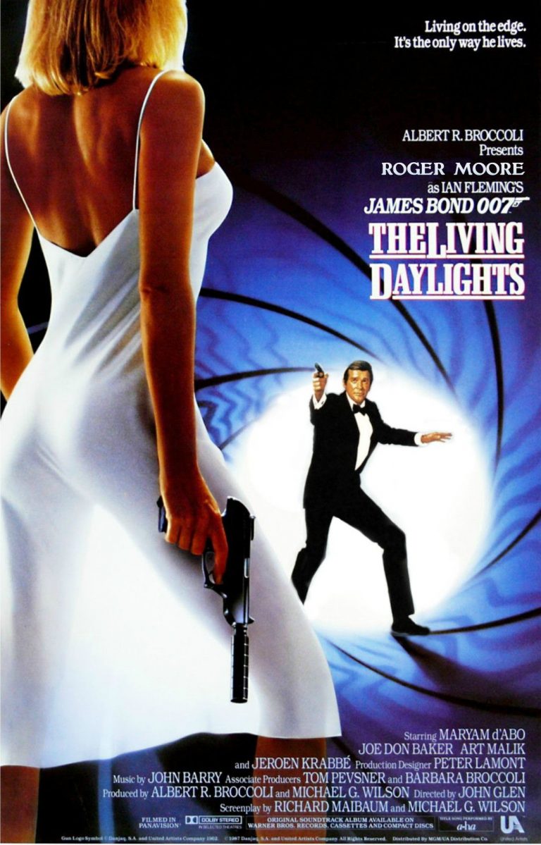 NERD FIGHT! Asks The Ultimate 007 Question: What 's The Best Bond Movie?